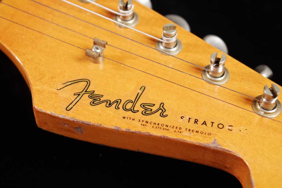 Remodeled Limited Edition Gary Moore Stratocaster Aged Parts A0408023